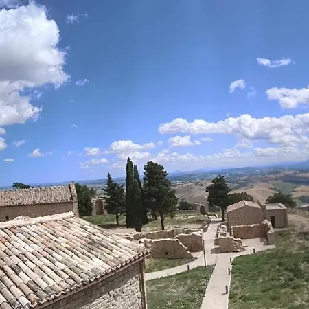 Dimora Al Castello * San Severino Marche